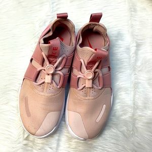 ❤️NIKE RUNNING SHOE❤️